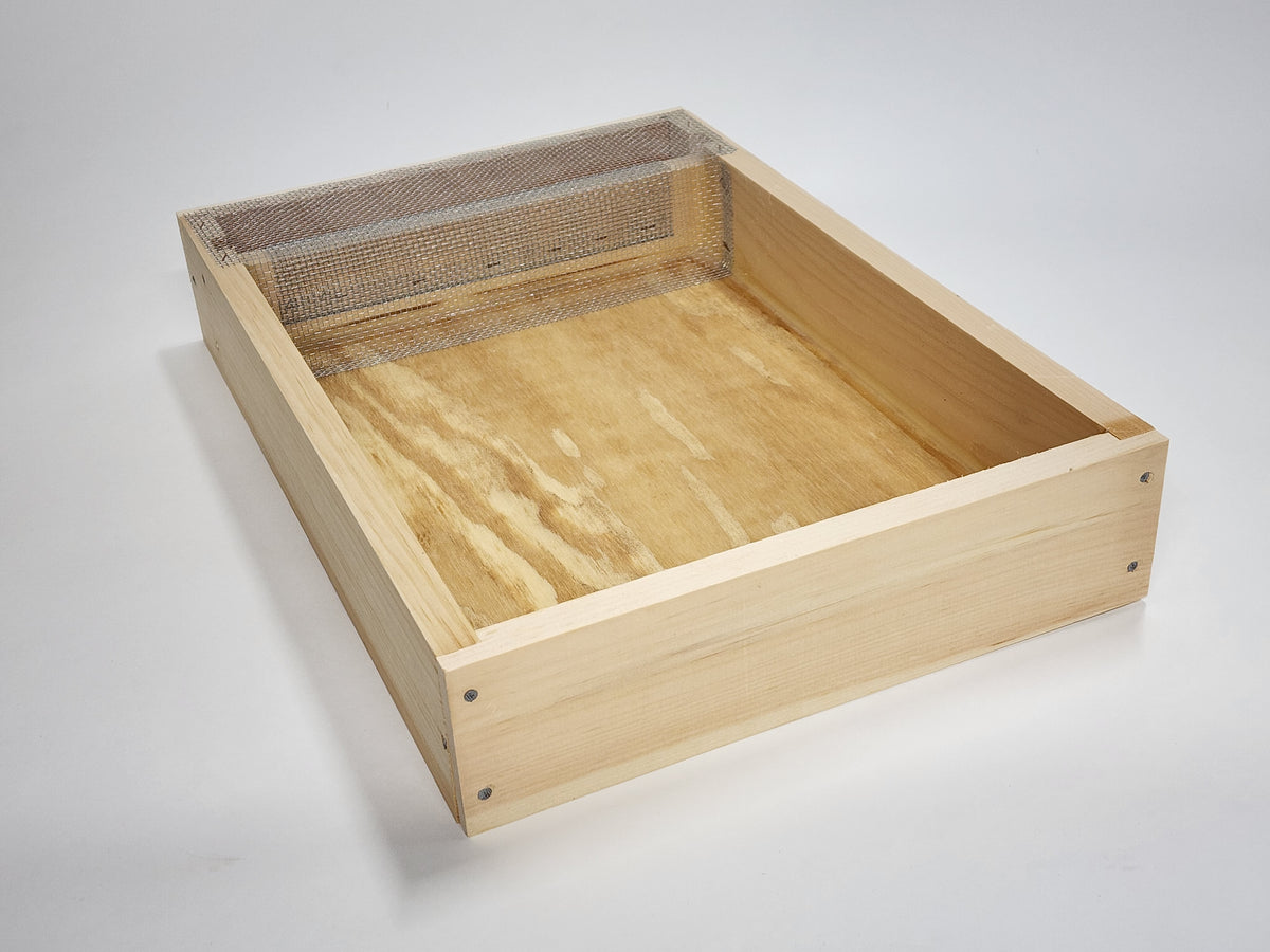 8 Frame Hive Feeder W8621 Miller Bee Supply